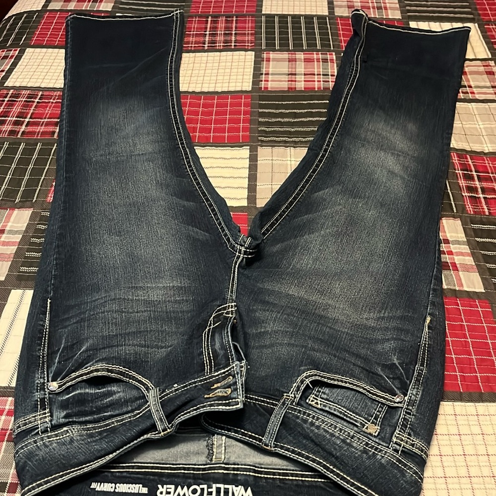 Wallflower Luscious Curvy Fit Jeans - Juniors